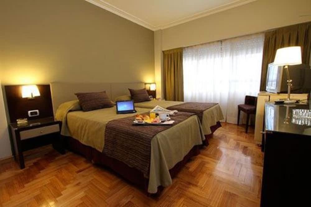 Hotel Victory بوينس آيرس المظهر الخارجي الصورة