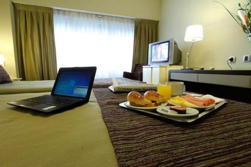 Hotel Victory بوينس آيرس المظهر الخارجي الصورة